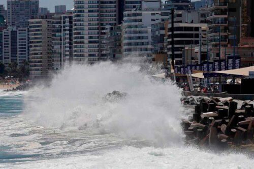 anuncian-marejadas-en-casi-todo-el-litoral-maritimo-de-chile